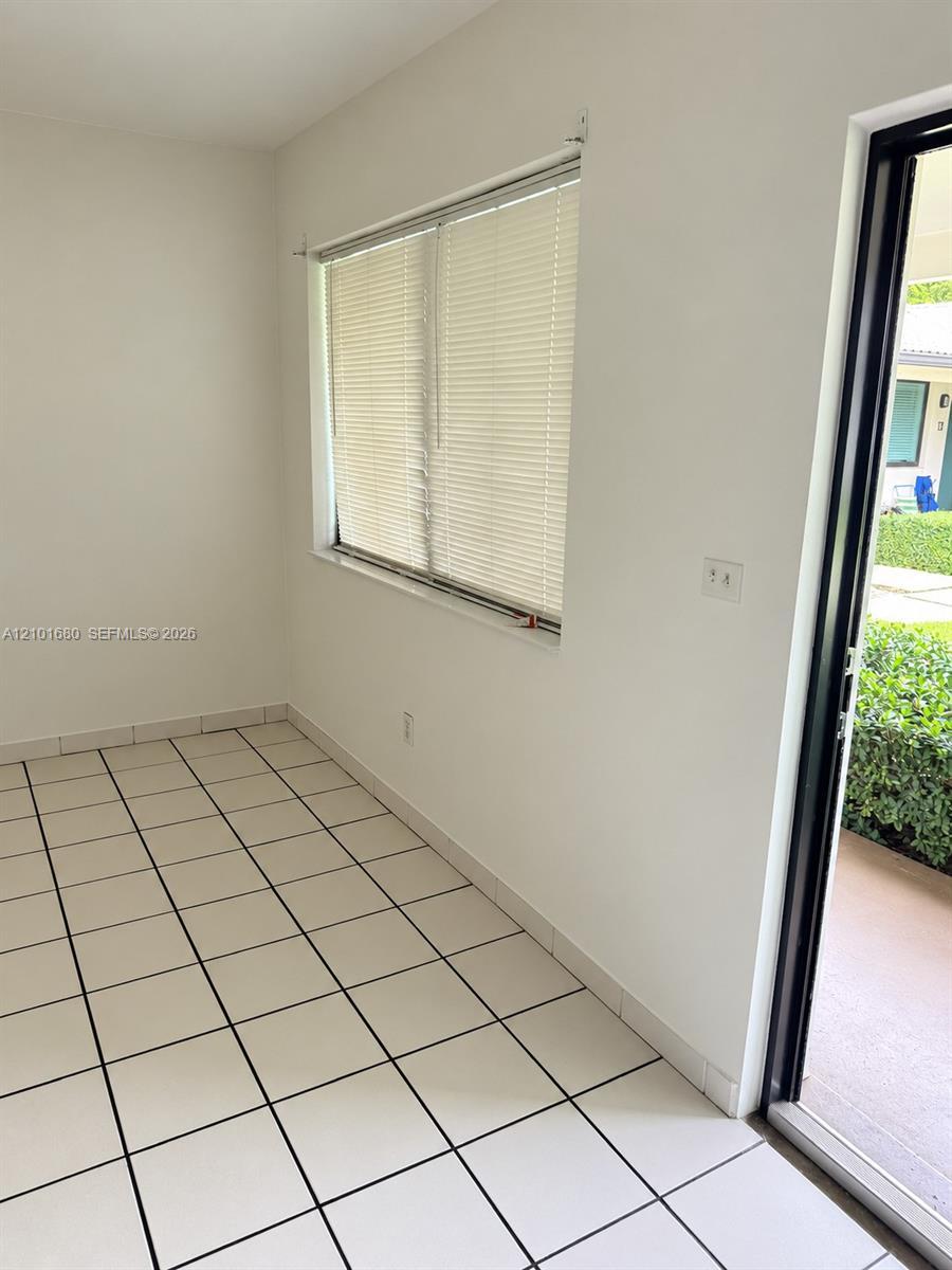 1280 NE 105th St # 9, Miami Shores FL 33138 photo 4