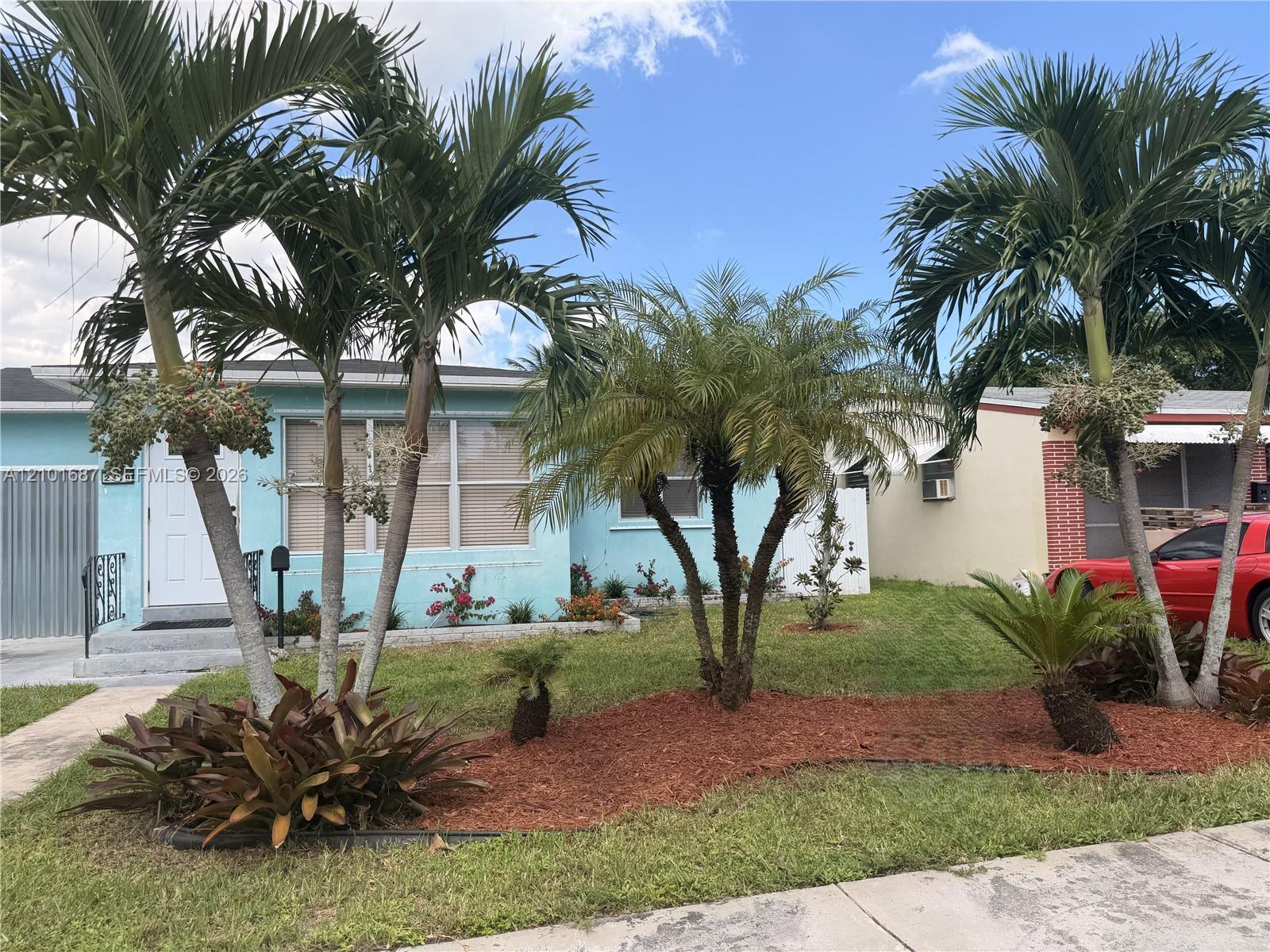 2319 Taft St, Hollywood FL 33020 photo 2