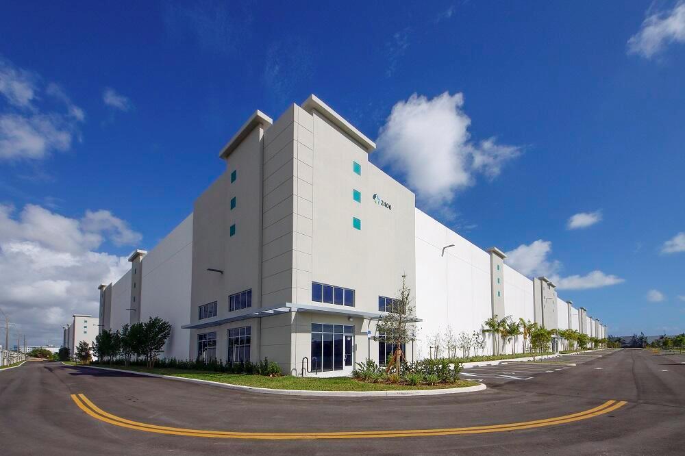 2300 COMMERCE CENTER Way # 160, Pembroke Park FL 33023 photo 4