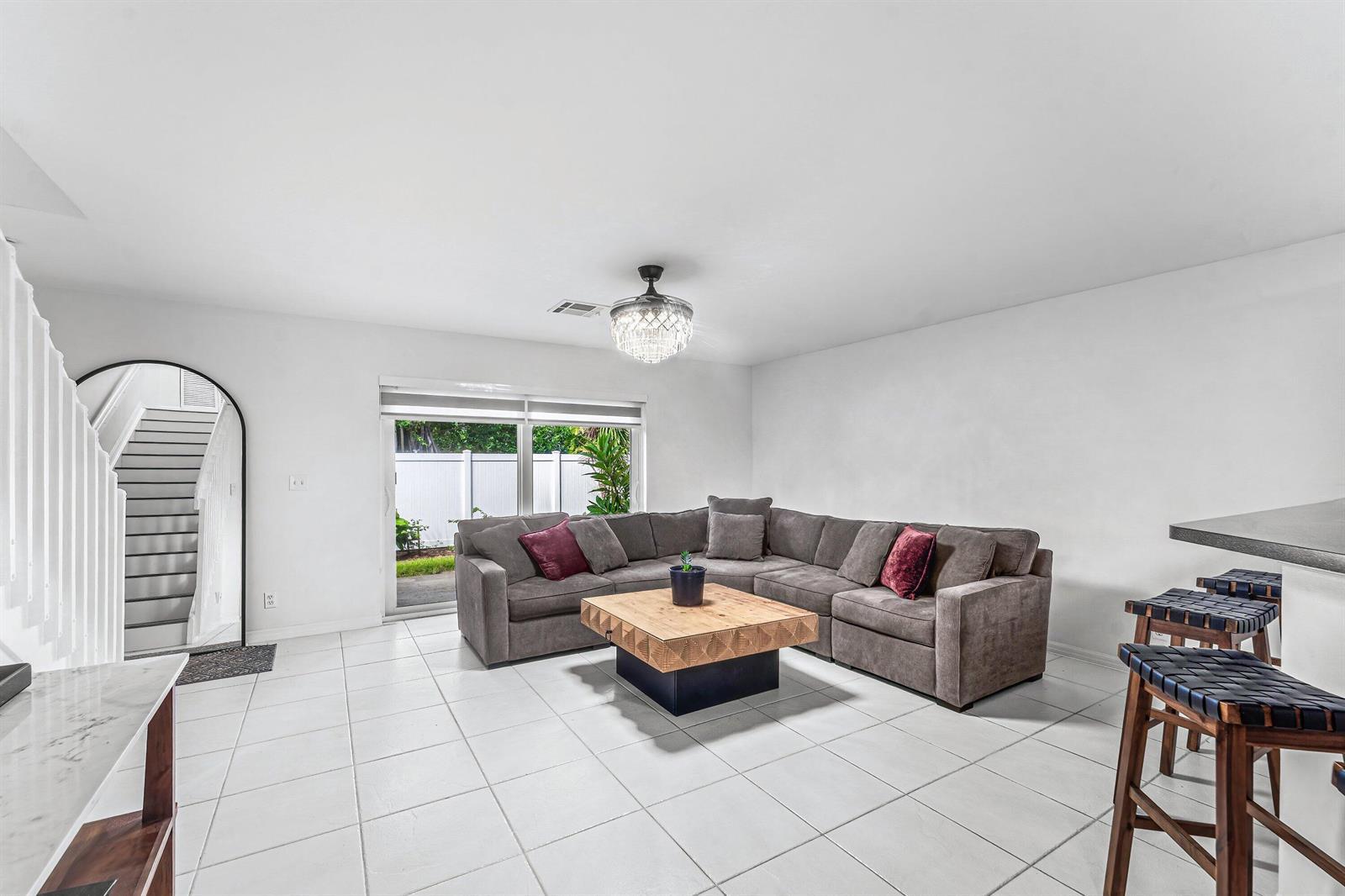114 Wooden Mill Terrace, Jupiter FL 33458 photo 2