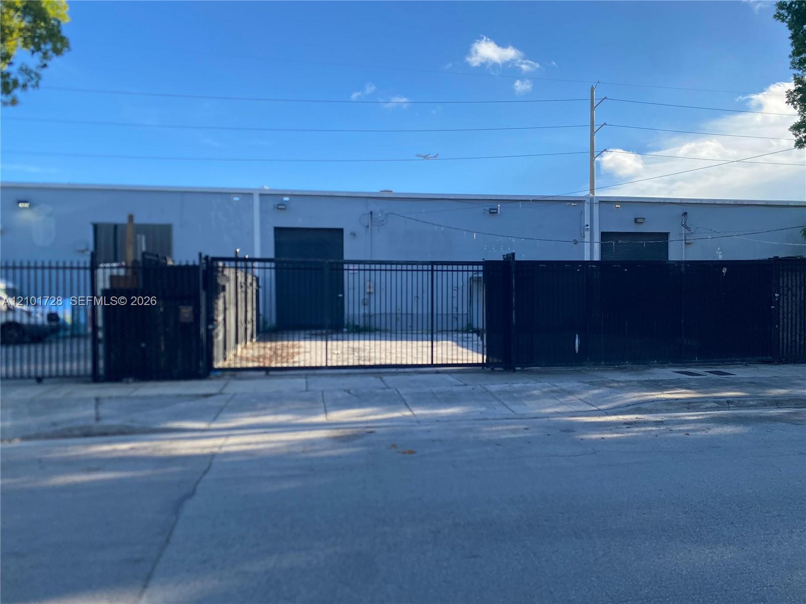 1760 NW 23rd St, Miami FL 33142 photo 3
