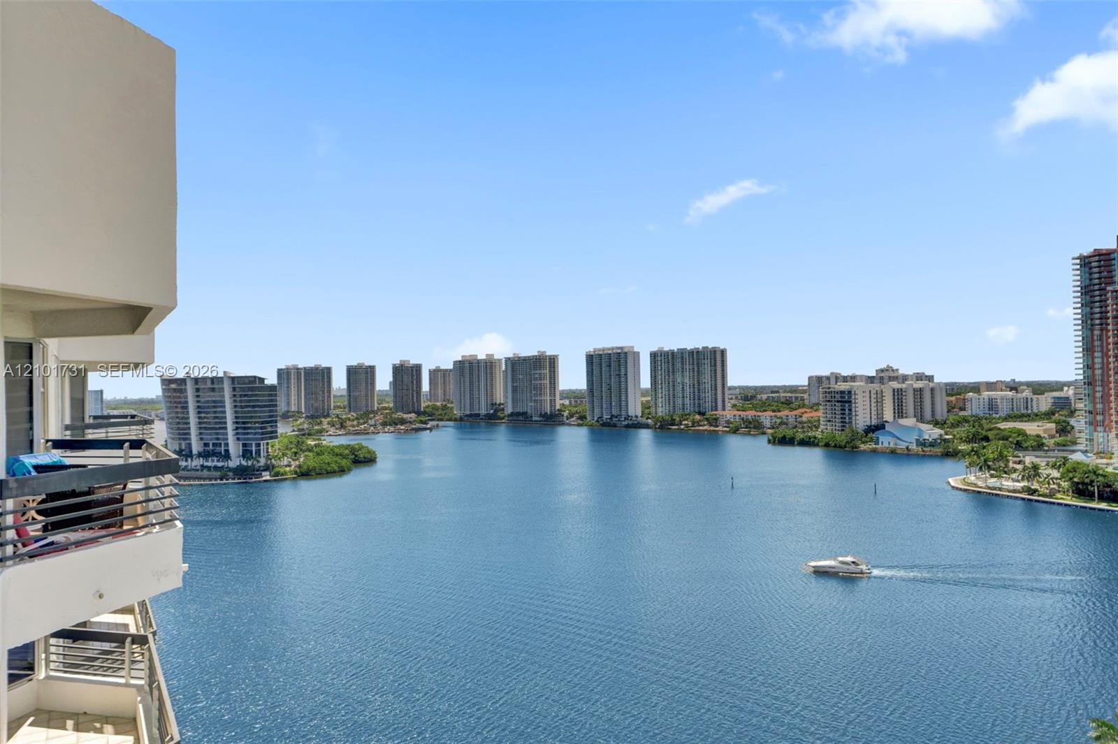 3600 Mystic Pointe Dr, Aventura FL 33180 photo 2