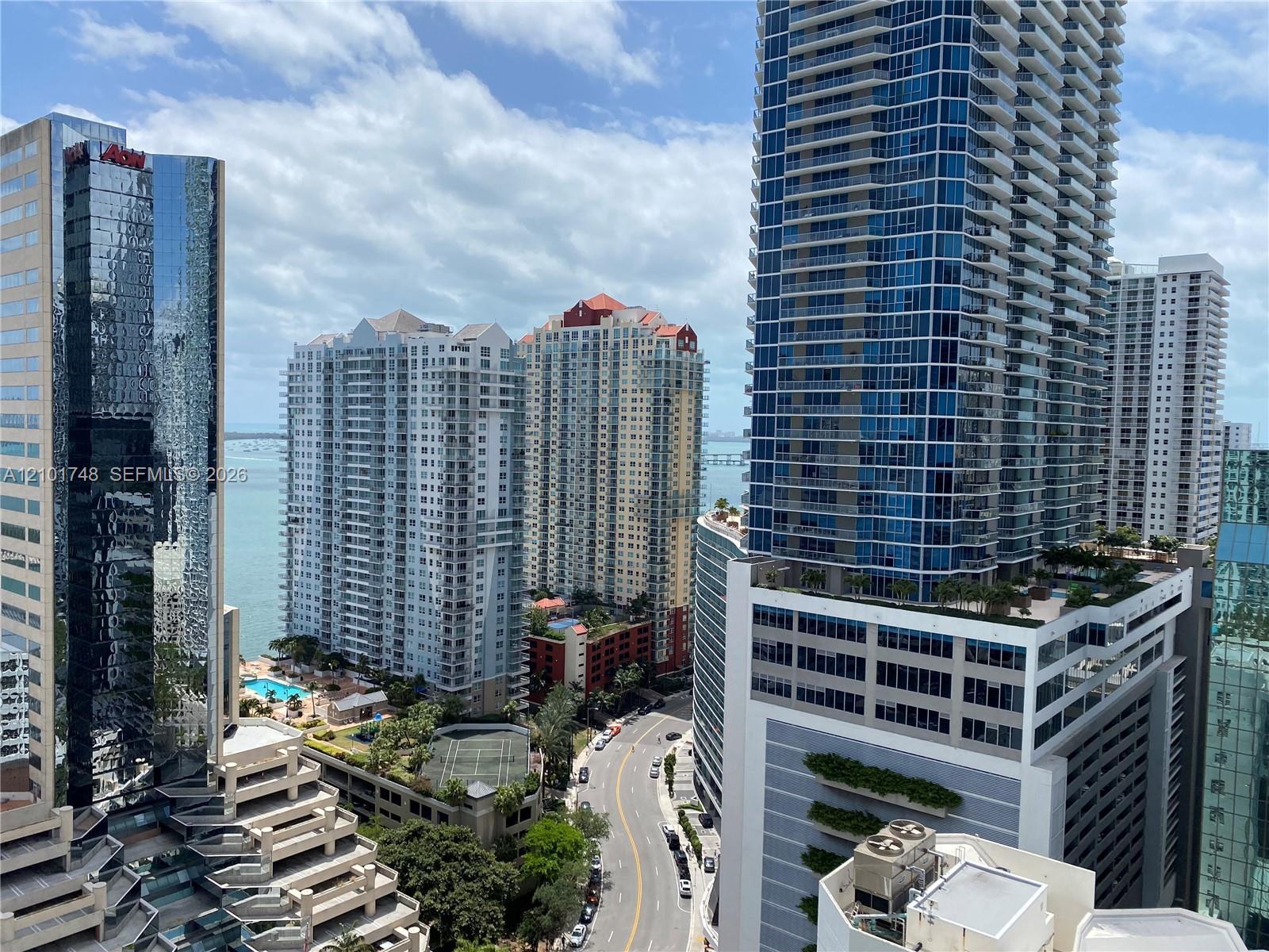 951 Brickell Ave # 2508, Miami FL 33131 photo 3
