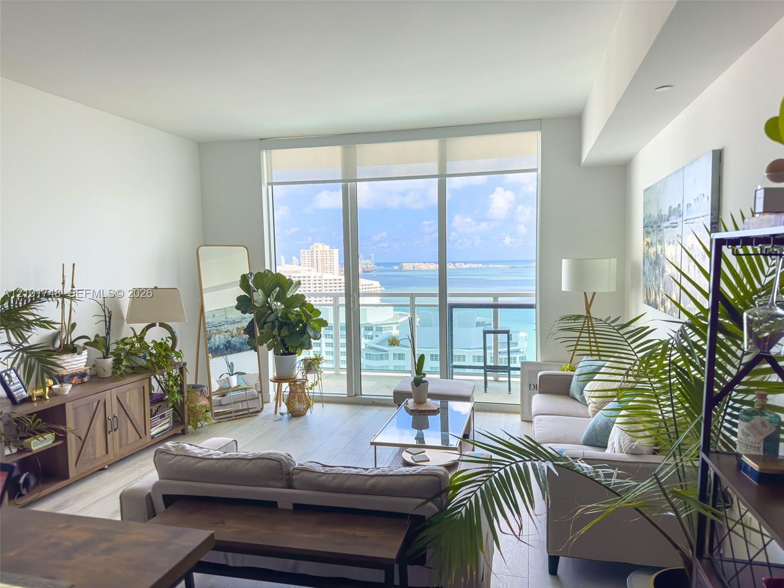 951 Brickell Ave # 2508, Miami FL 33131 photo 5