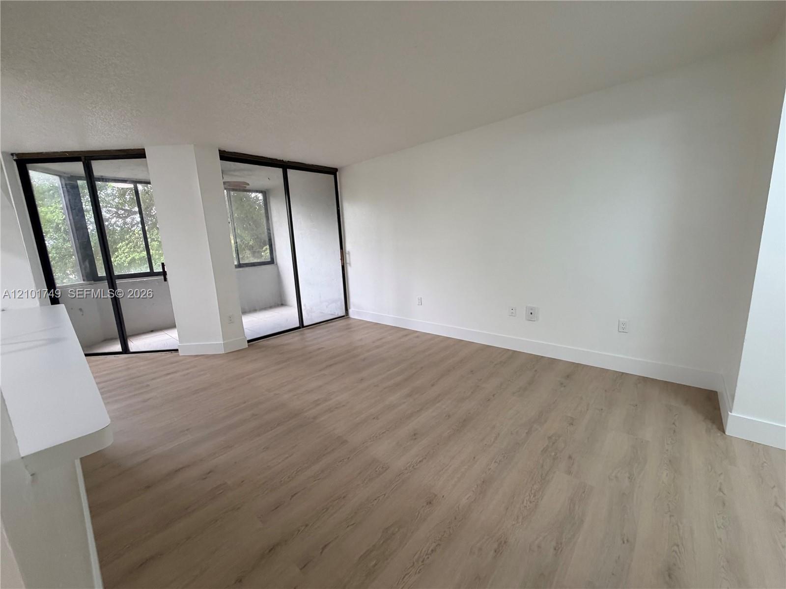 8365 SW 152nd Ave # 314, Miami FL 33193 photo 4