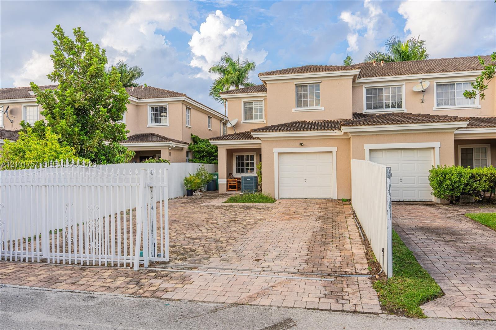 14218 SW 272nd St, Homestead FL 33032 photo 5