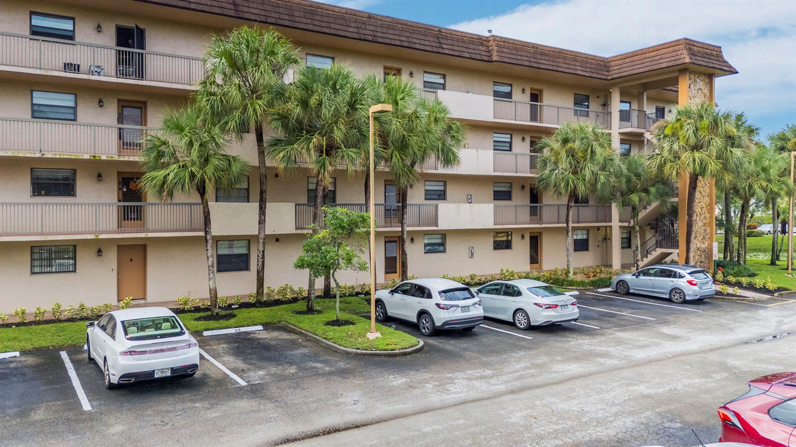 4960 E SABAL PALM Boulevard # 414, Tamarac FL 33319 photo 4