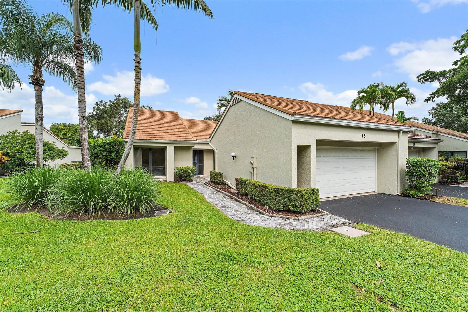 15 Tournament Boulevard, Palm Beach Gardens FL 33418