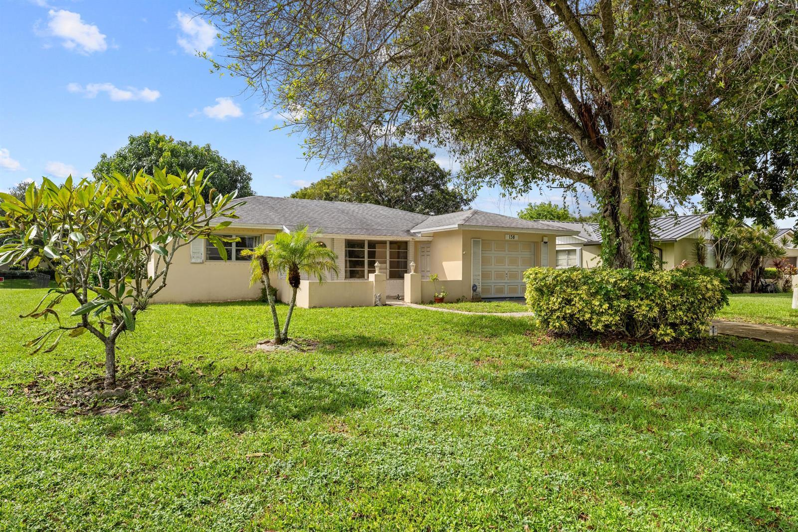 138 Sandpiper Avenue, Royal Palm Beach FL 33411 photo 2