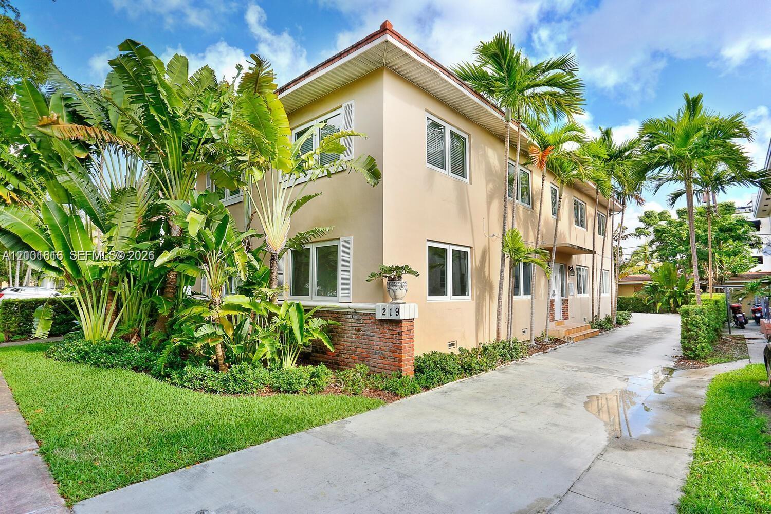 219 Menores Ave # 2, Coral Gables FL 33134 photo 2
