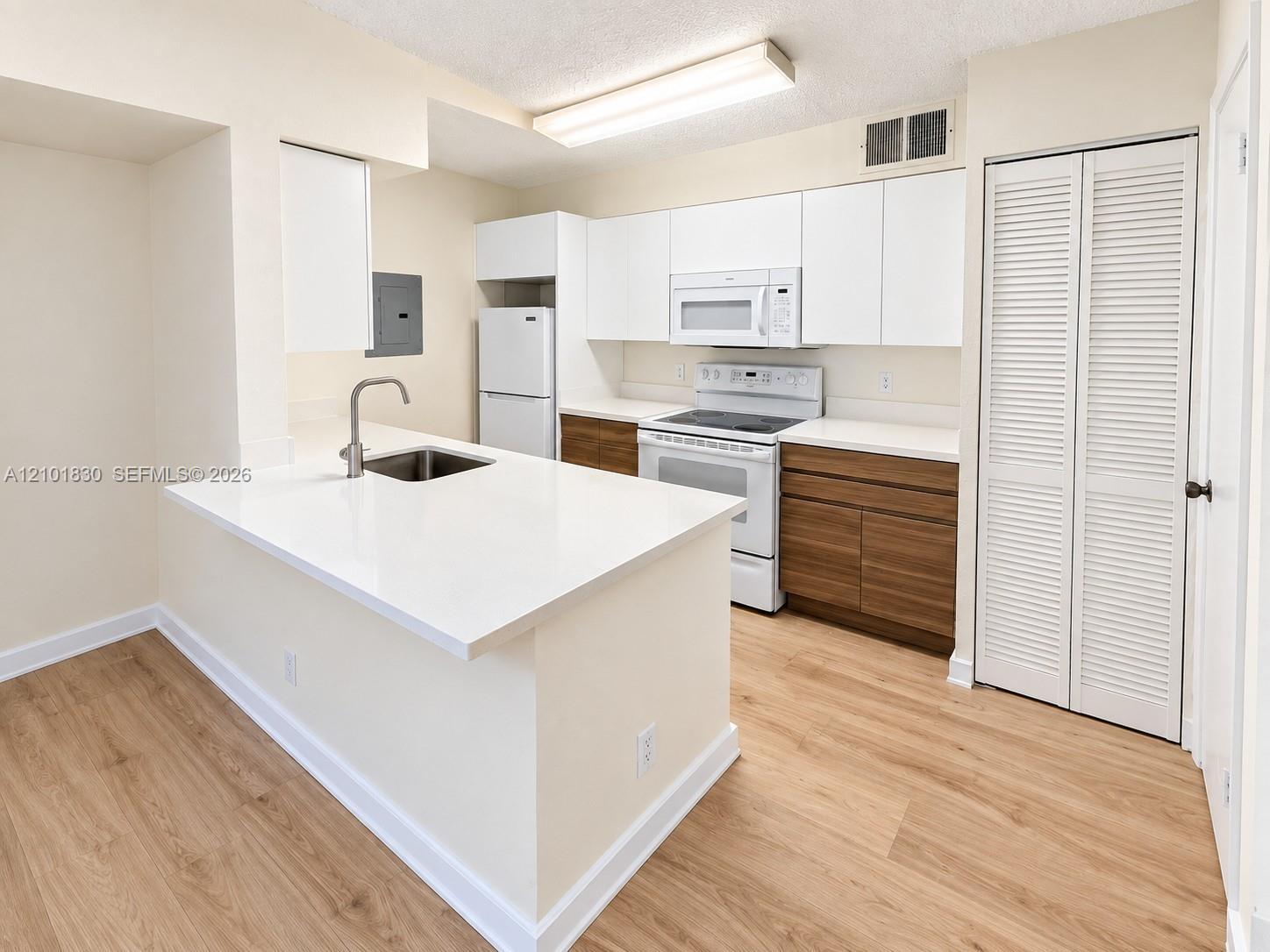 2946 S University Dr # 7206, Davie FL 33328 photo 2