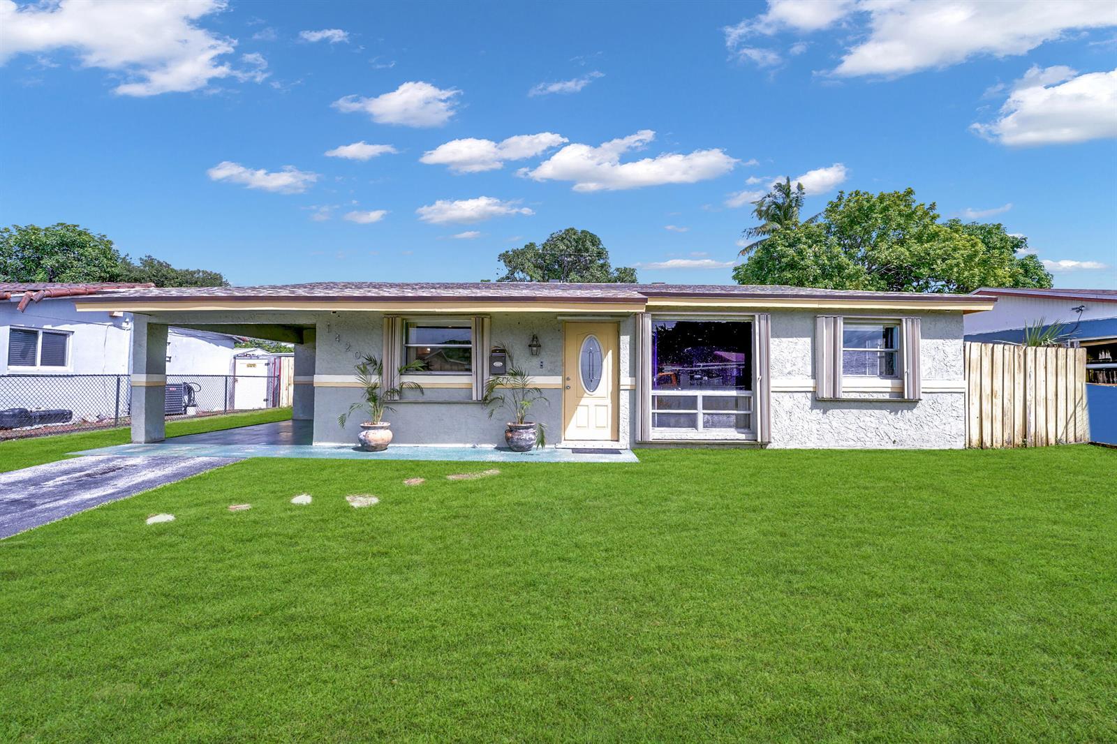 1420 NW 33RD Terrace, Lauderhill FL 33311 photo 2