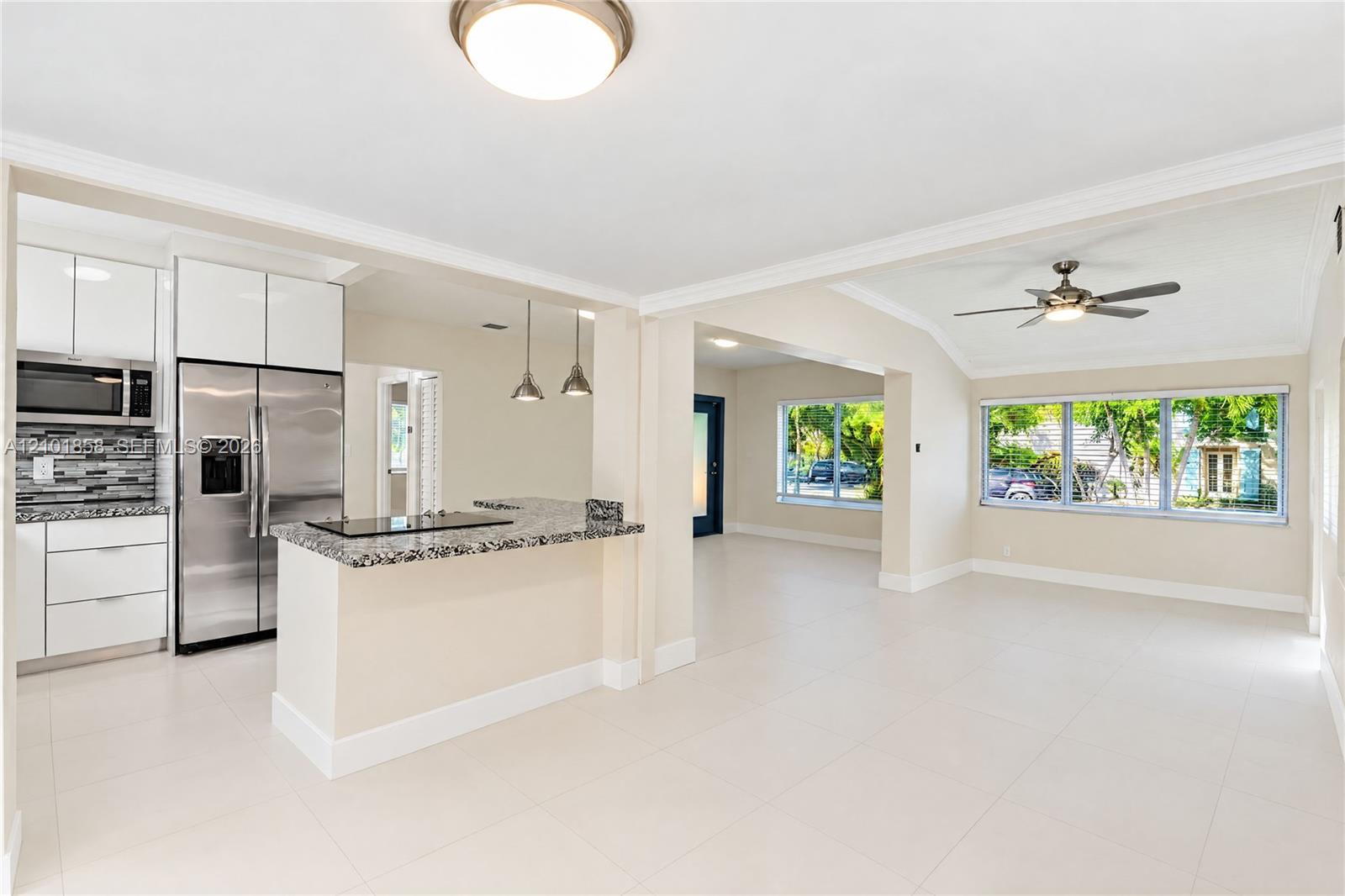 2727 Calusa St, Miami FL 33133 photo 4