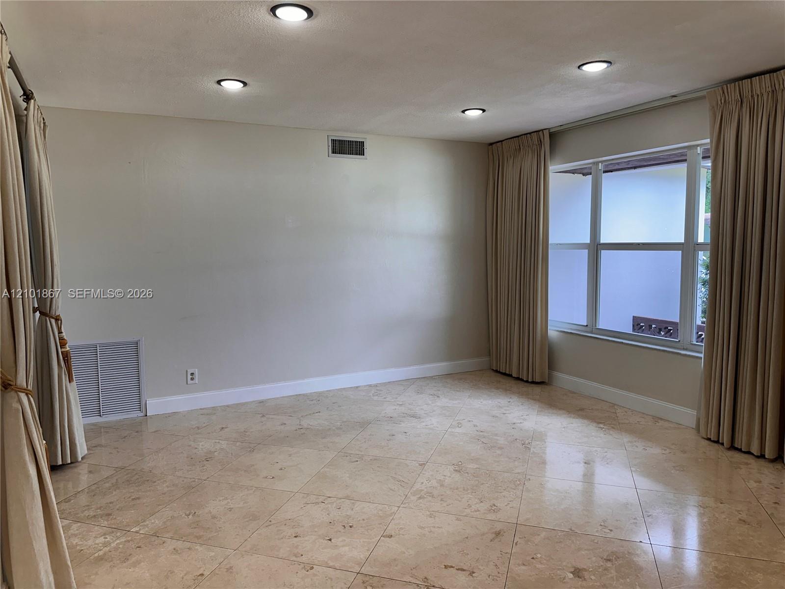 7050 SW 5th Ct # 0, Pembroke Pines FL 33023 photo 3