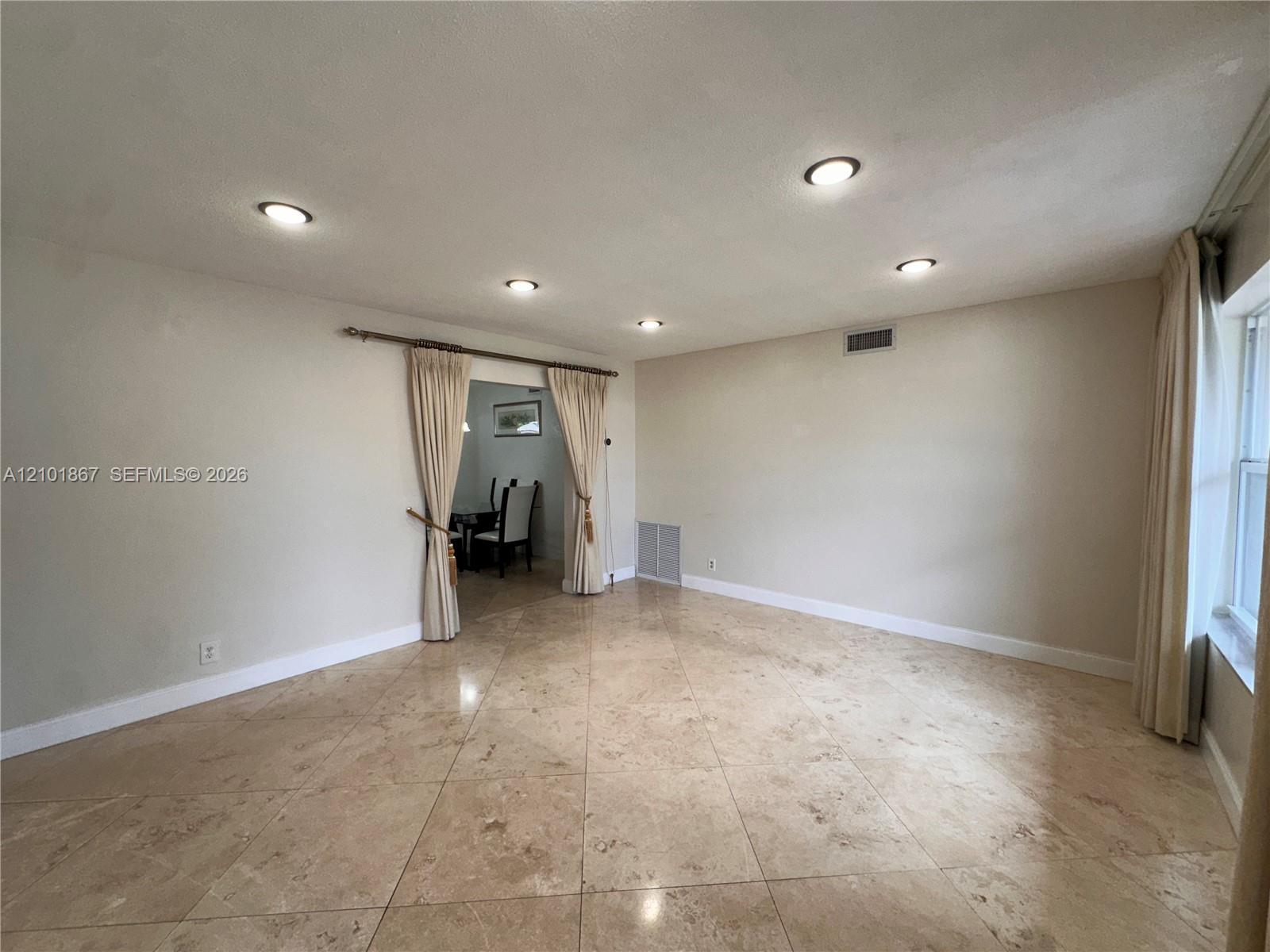 7050 SW 5th Ct # 0, Pembroke Pines FL 33023 photo 4
