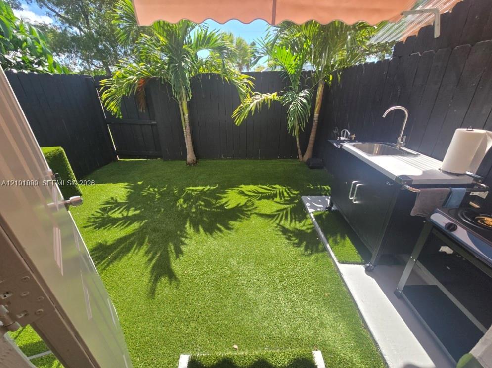 91 NE 16th St # 2, Homestead FL 33030 photo 2