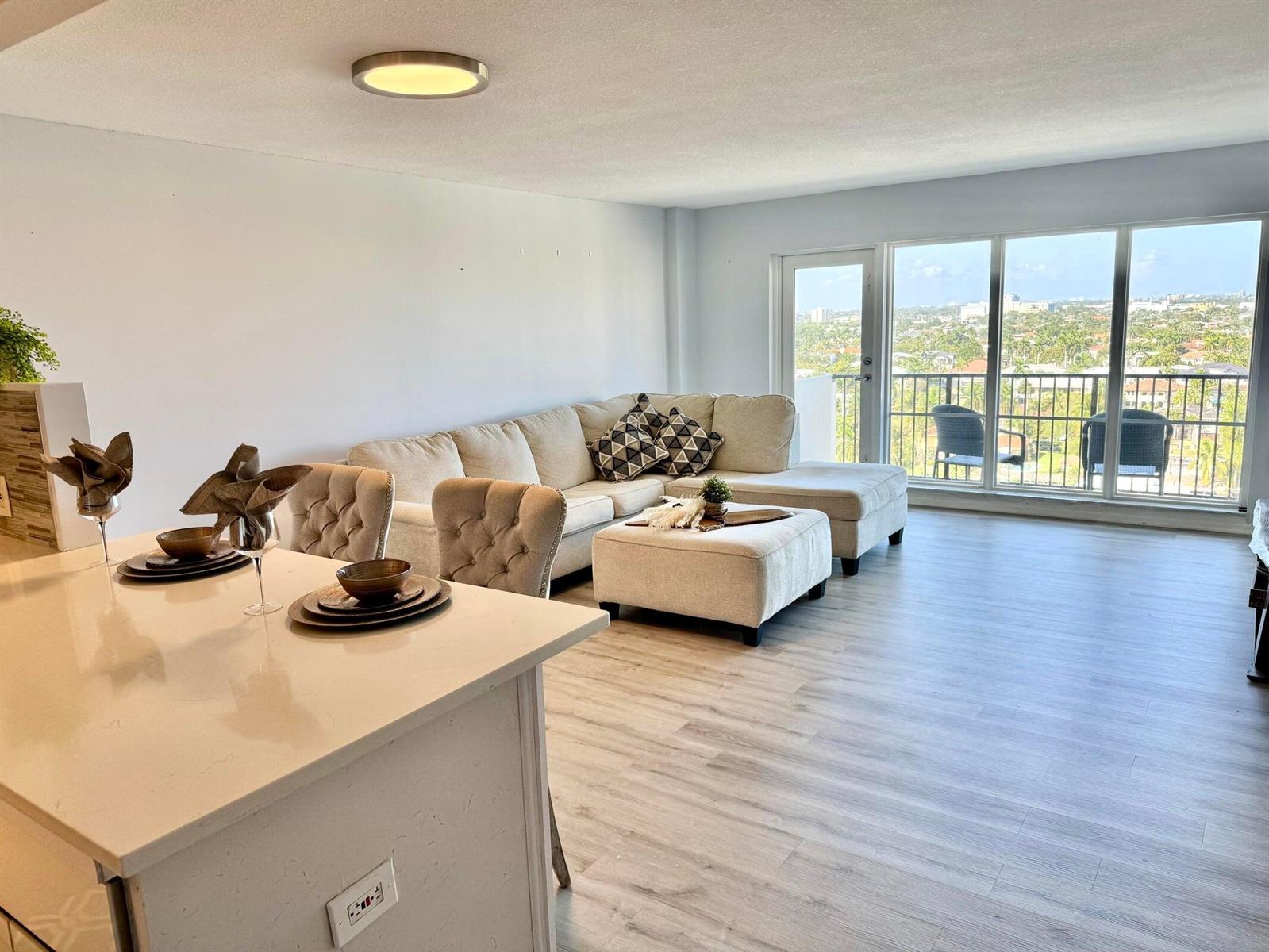 340 SUNSET Drive # 1506, Fort Lauderdale FL 33301 photo 5