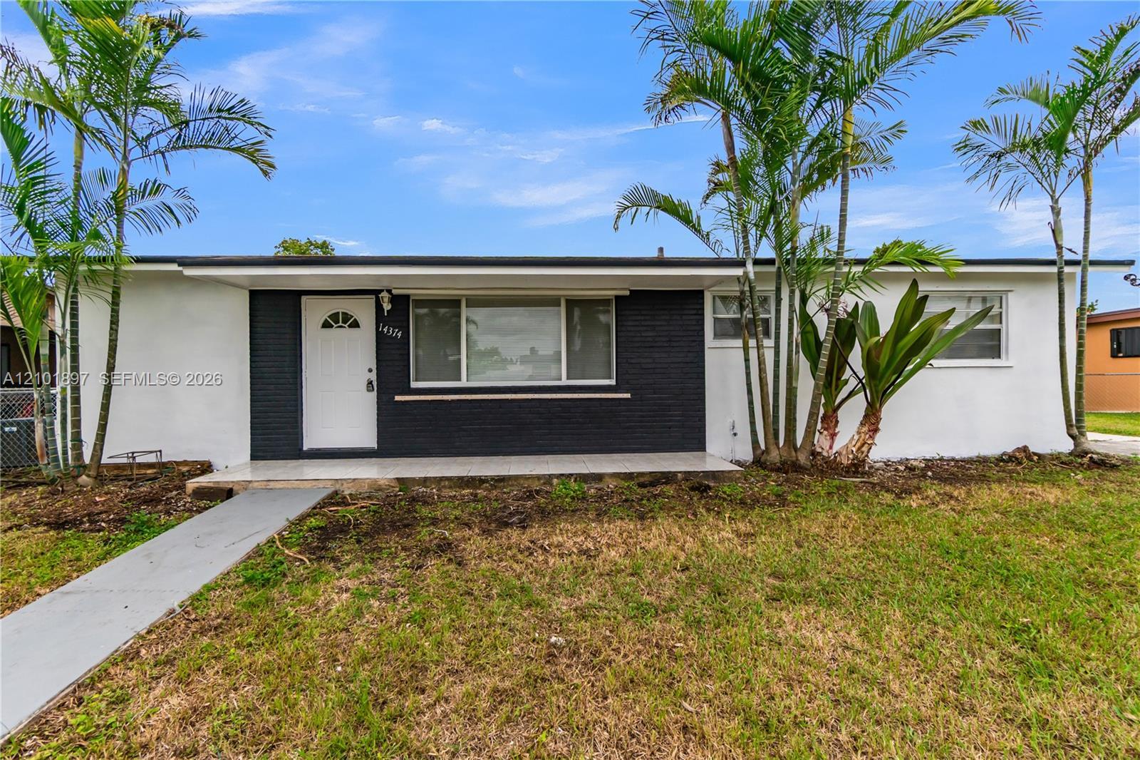 14374 SW 297th Ter, Homestead FL 33033 photo 4
