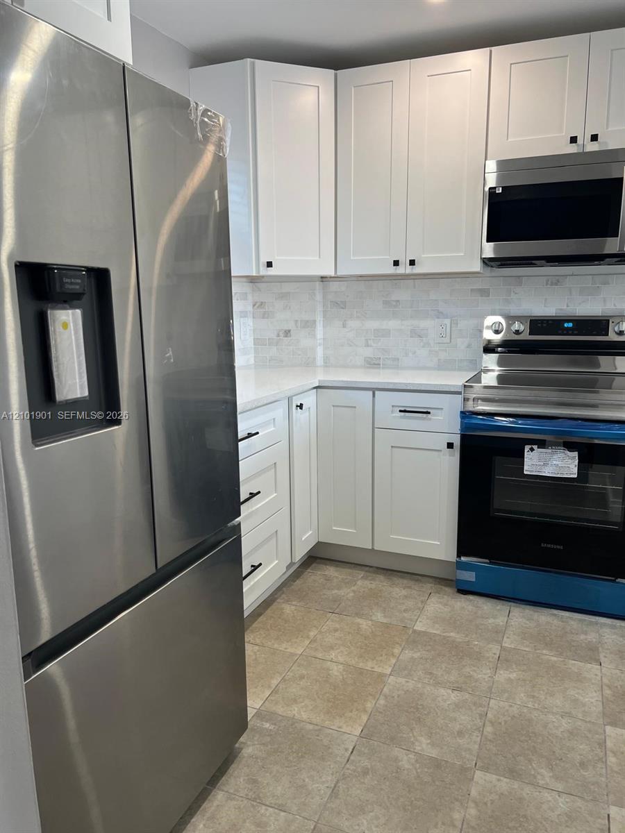 108 Royal Park Dr # 2H, Oakland Park FL 33309 photo 4