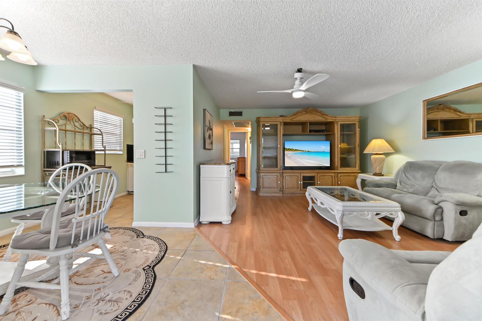 277 Northampton N, West Palm Beach FL 33417 photo 5