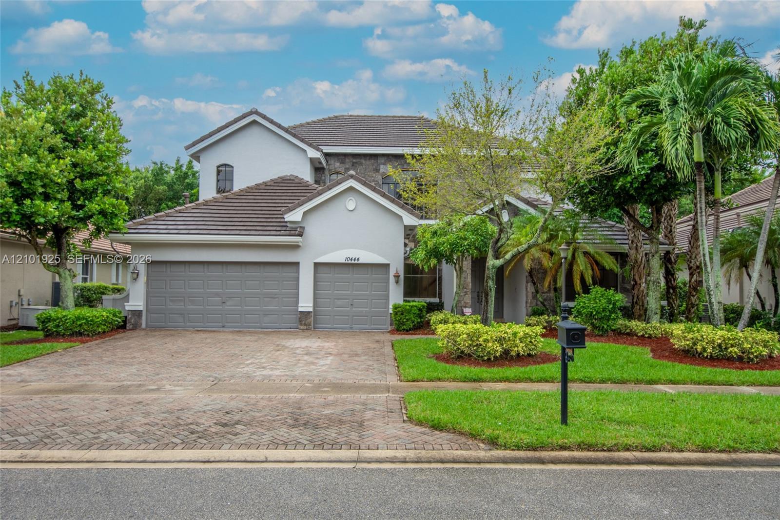 10444 Trianon Pl, Wellington FL 33449