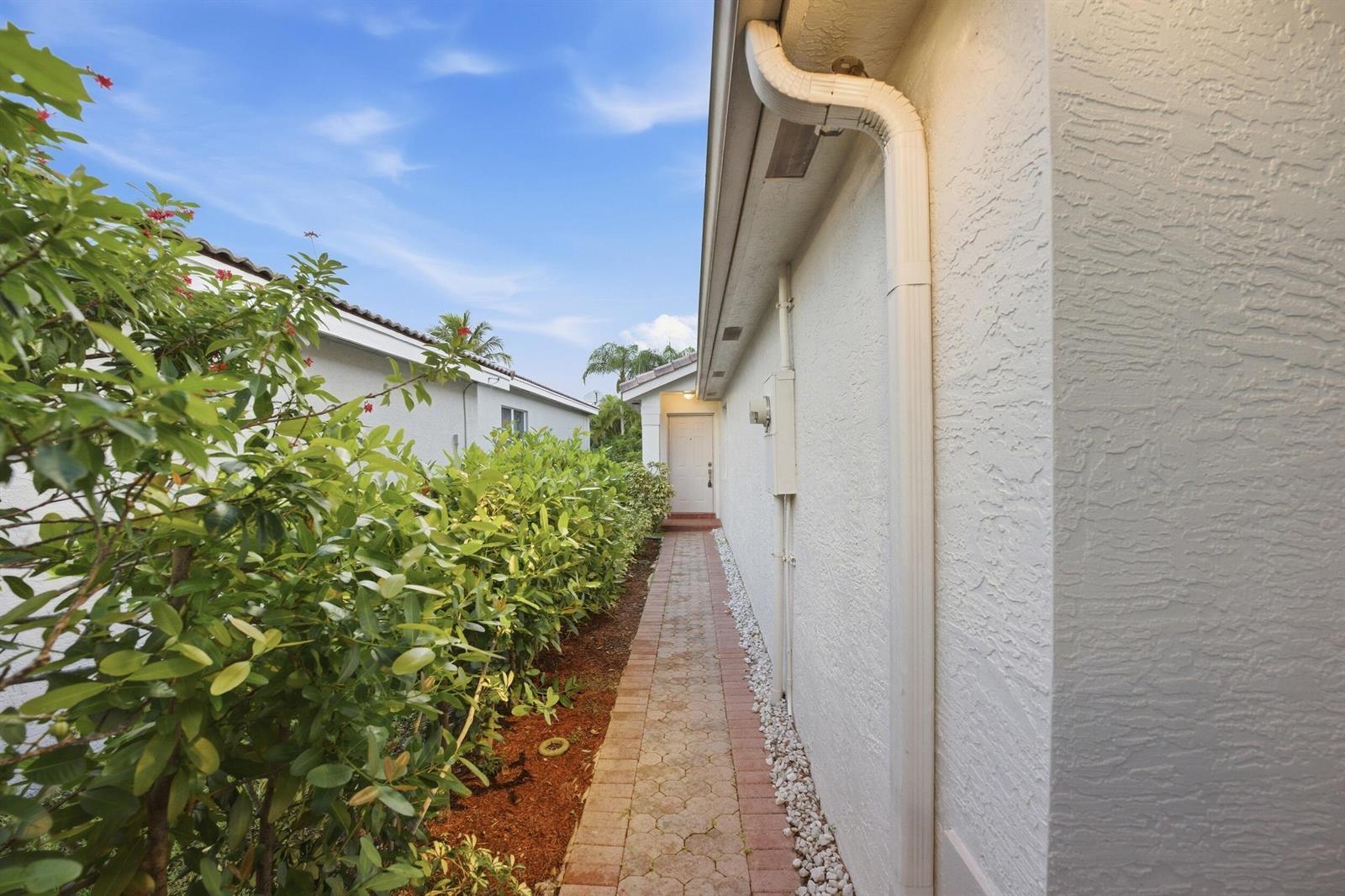 5231 NW 117TH Avenue, Coral Springs FL 33076 photo 5