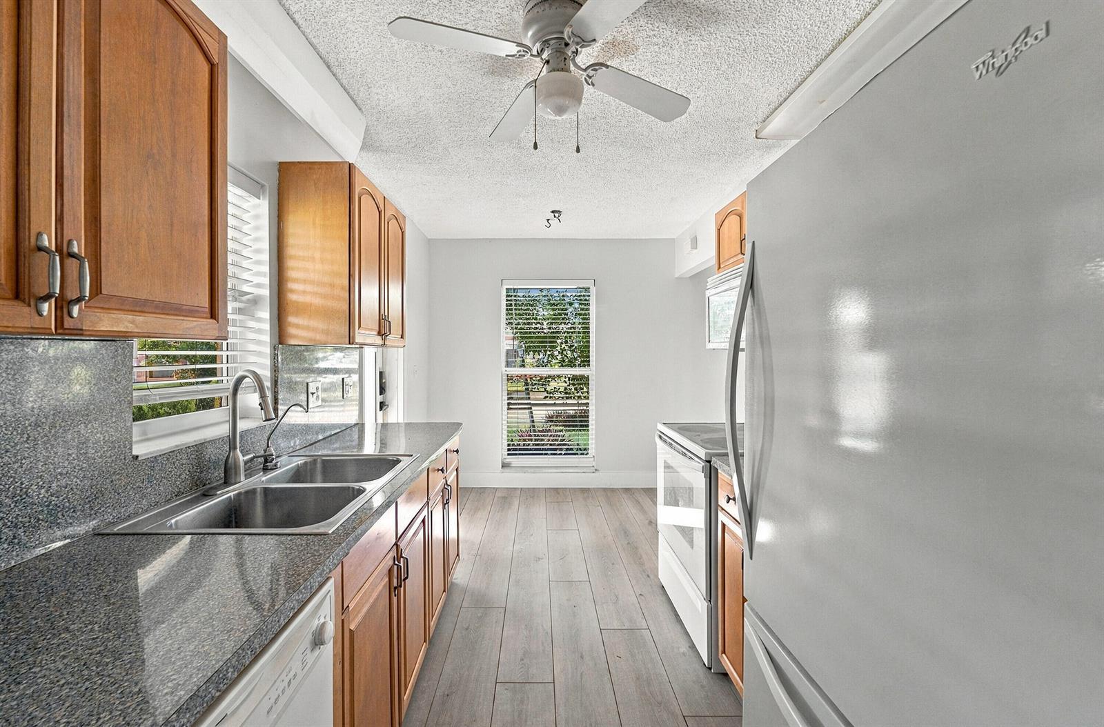 1730 NW 48th Place, Pompano Beach FL 33064 photo 4