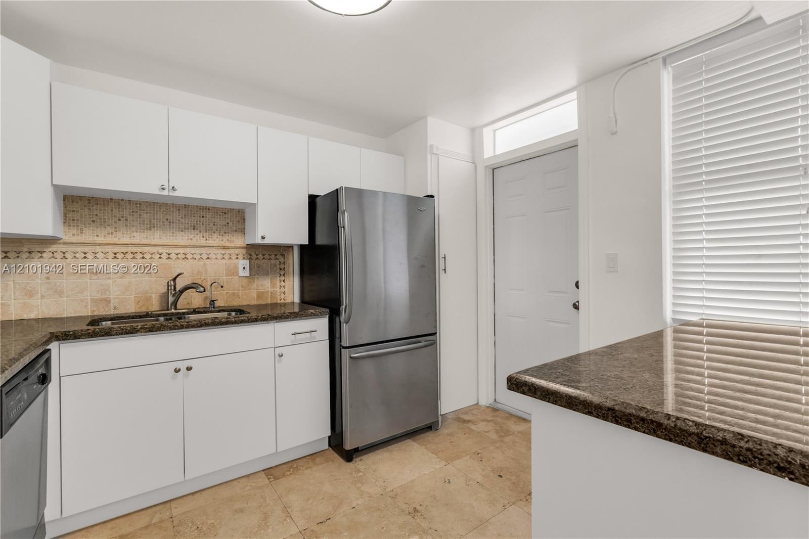 1401 NE Miami Gardens Dr # 892, Miami FL 33179 photo 4