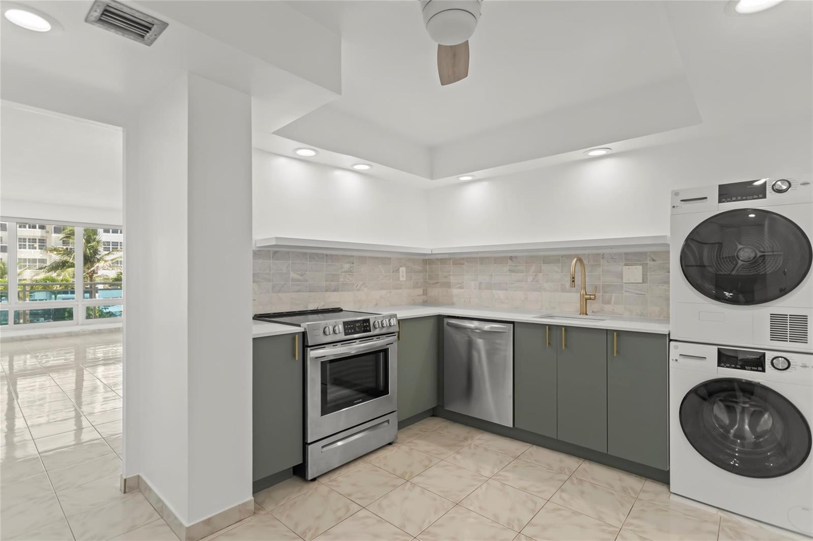 3430 Galt Ocean Drive # 403, Fort Lauderdale FL 33308