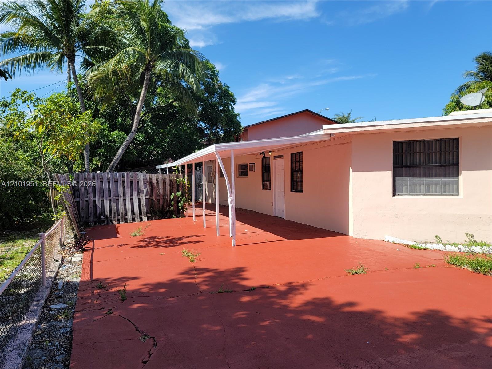 1120 E Le Jeune Road, Hialeah FL 33010 photo 2