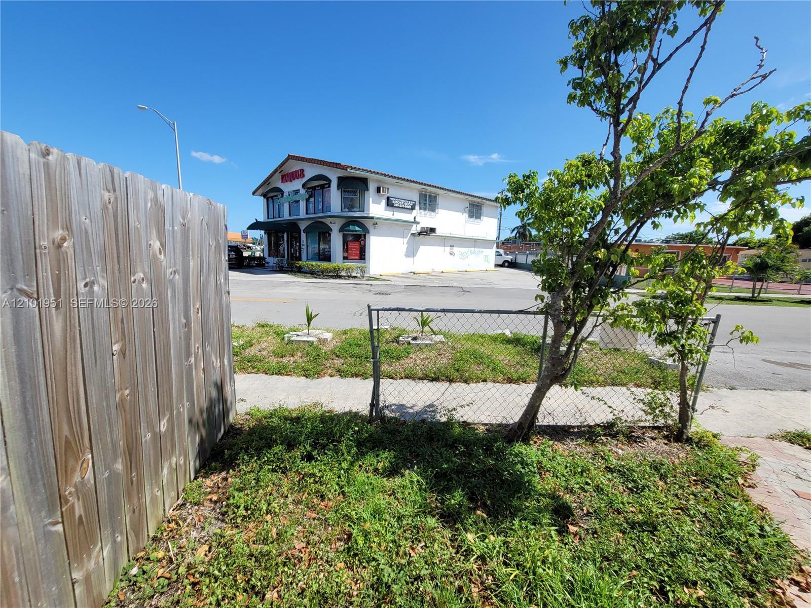 1120 E Le Jeune Road, Hialeah FL 33010 photo 4