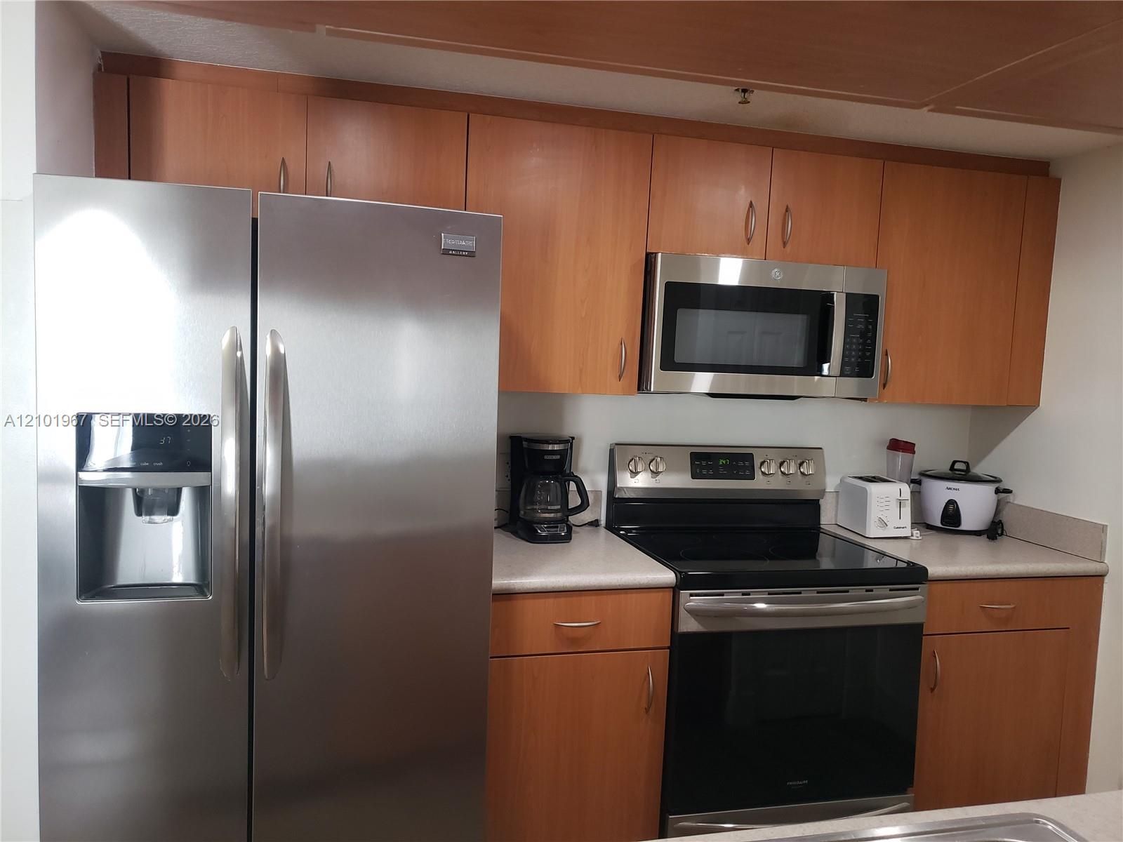 816 NW 11th St # 407, Miami FL 33136 photo 5