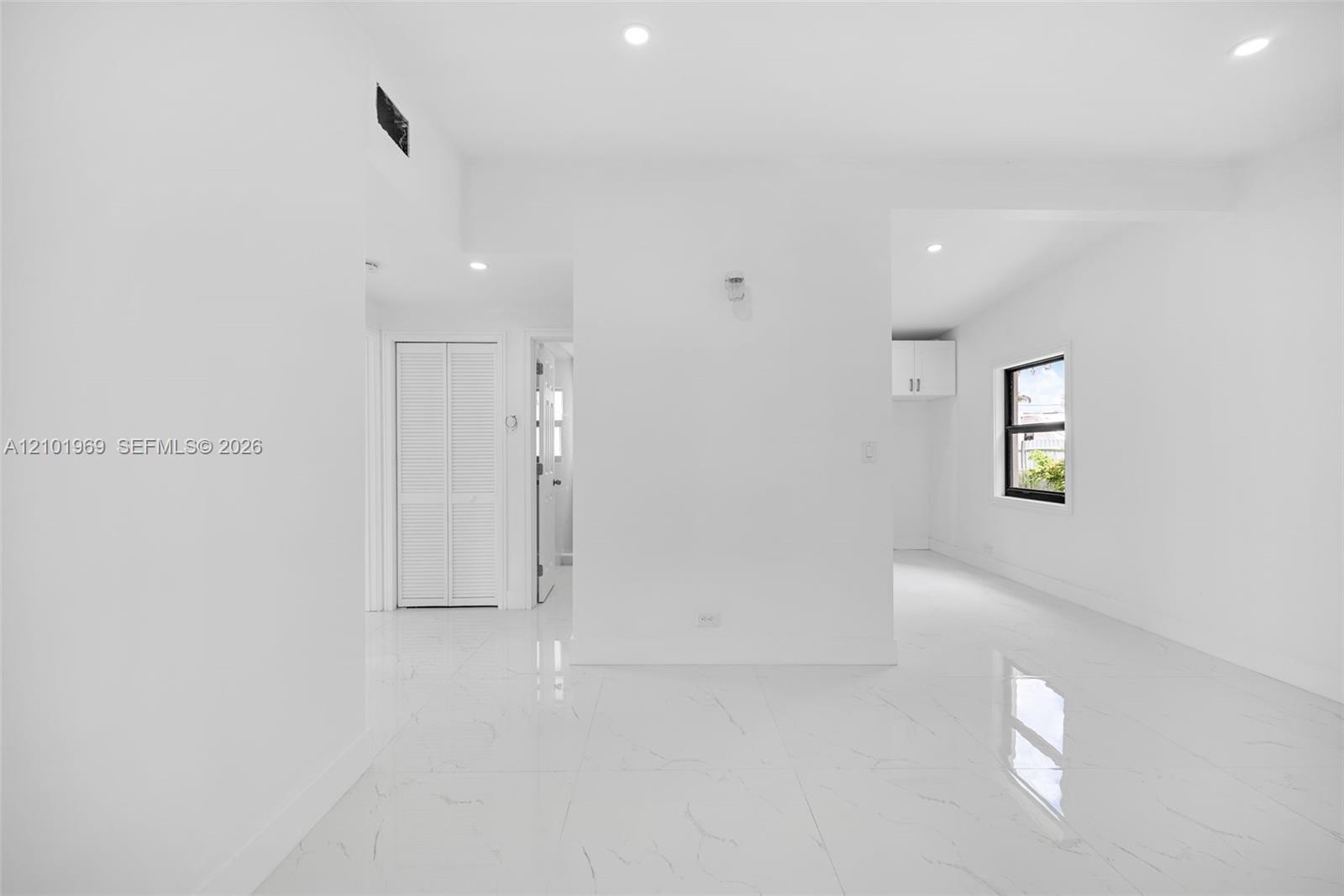 16410 NW 22nd Ct, Miami Gardens FL 33054 photo 2