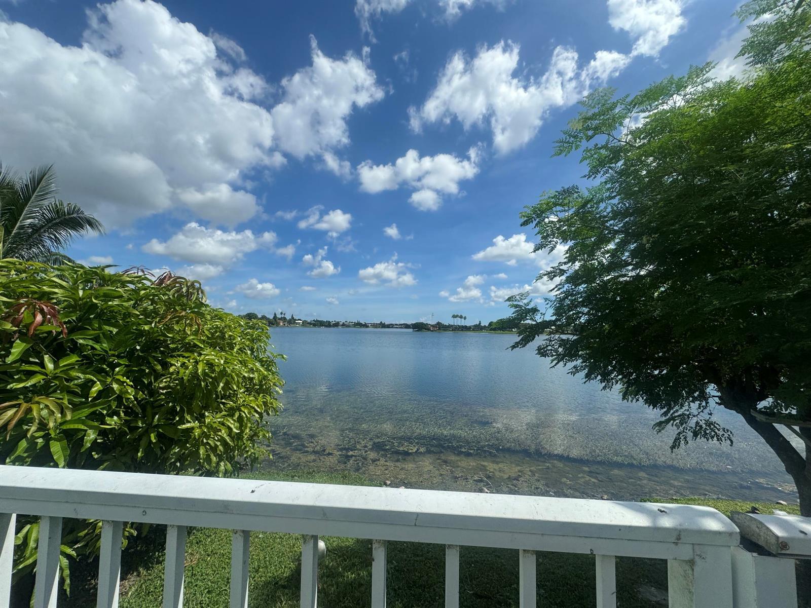 3130 W BUENA VISTA Drive, Margate FL 33063 photo 4