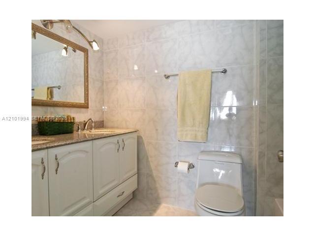 2301 COLLINS AV # 737, Miami Beach FL 33139 photo 4