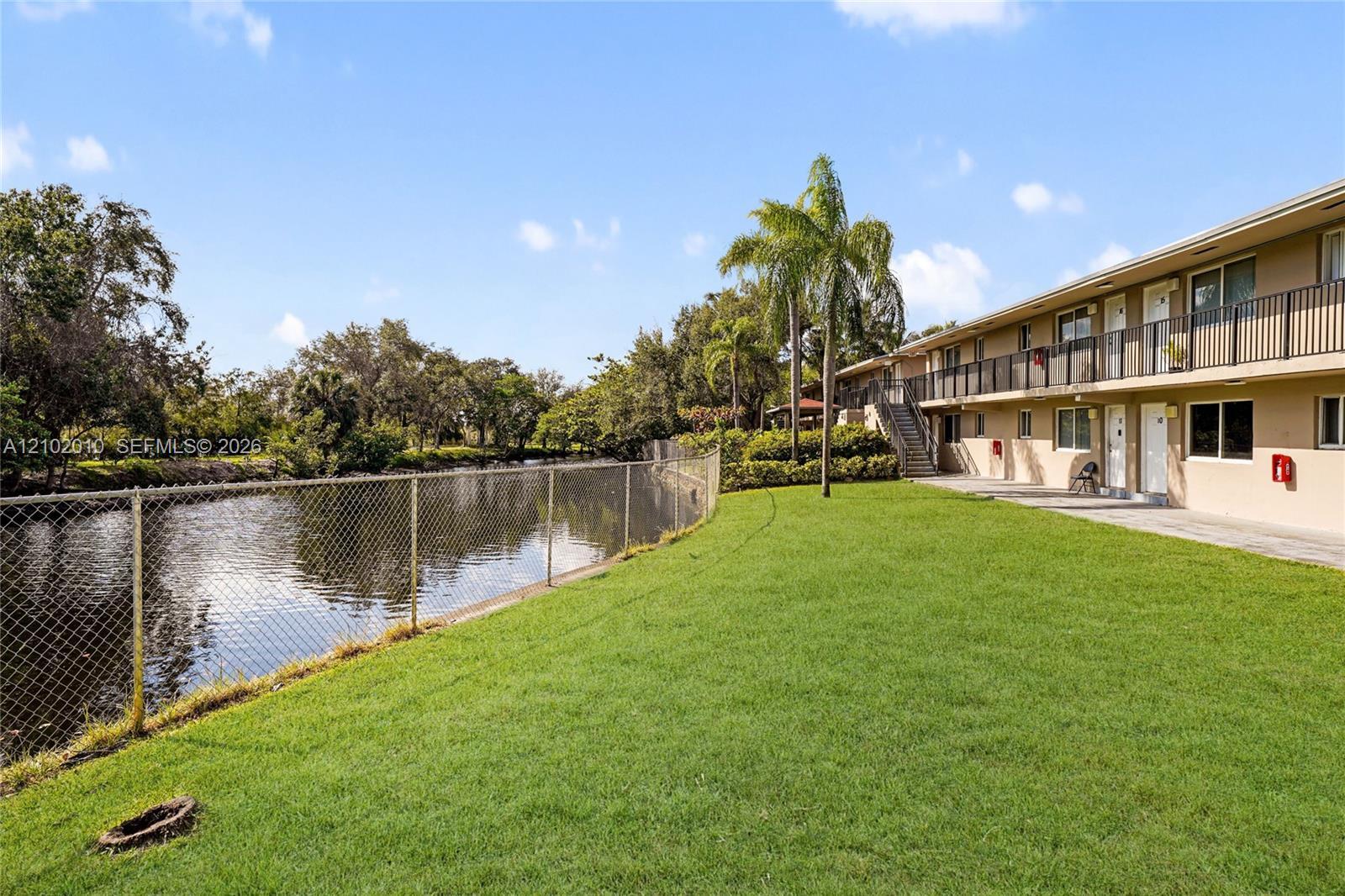 480 NW 24th Ave # 21, Fort Lauderdale FL 33311