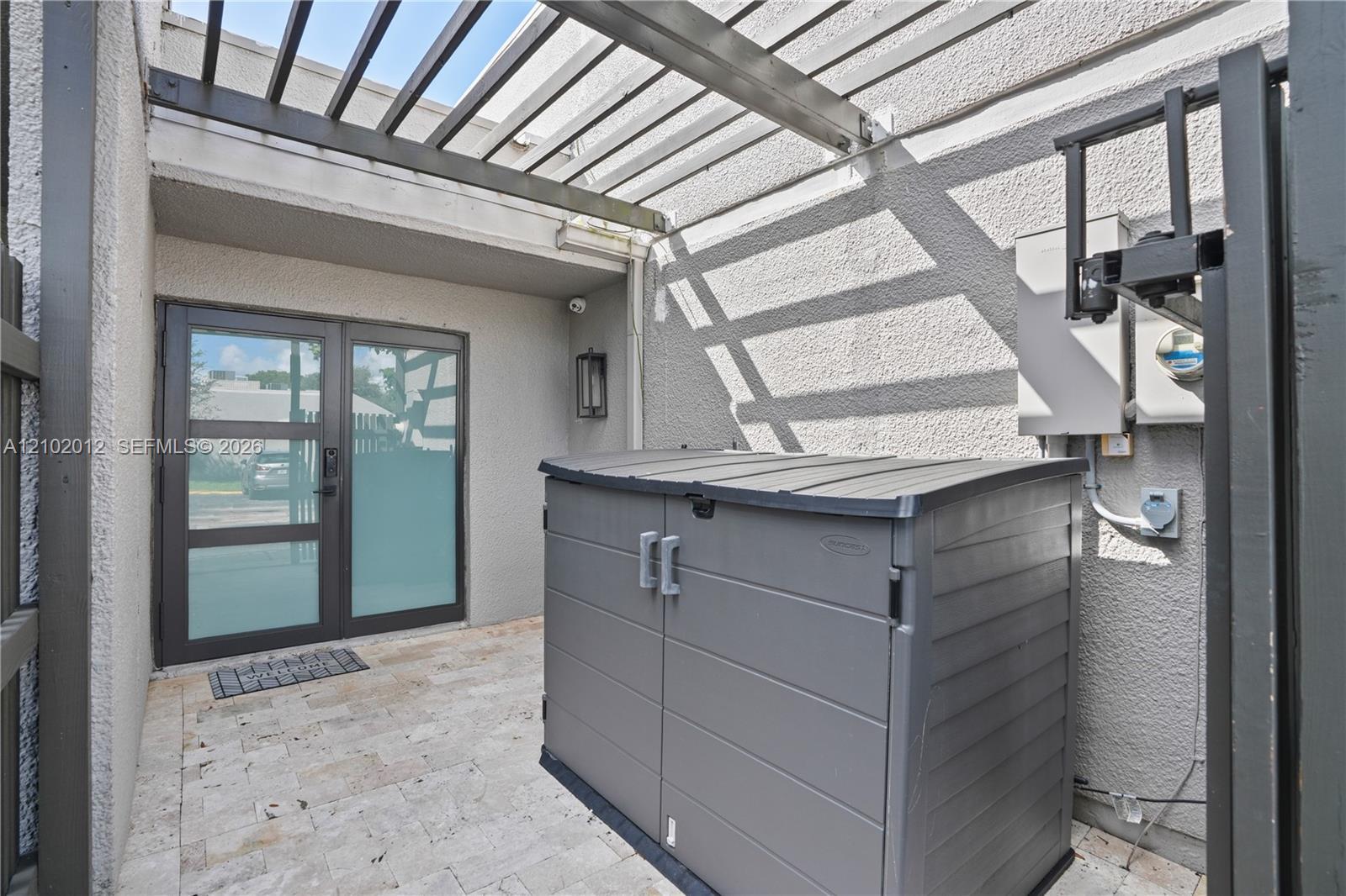11304 NW 14th Ct, Pembroke Pines FL 33026 photo 3