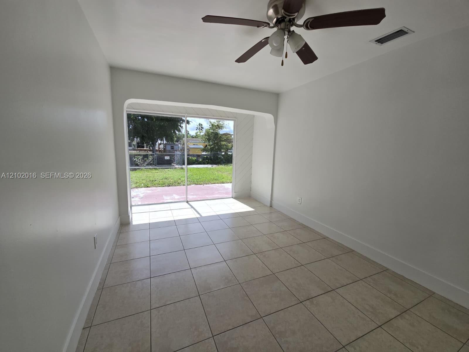10400 SW 198th St, Cutler Bay FL 33157 photo 3