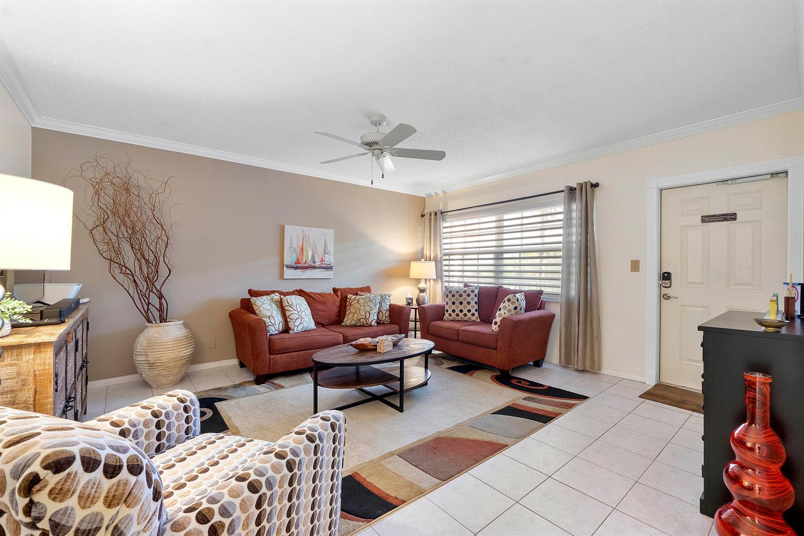 2424 NE 9th Street # 305, Fort Lauderdale FL 33304 photo 4