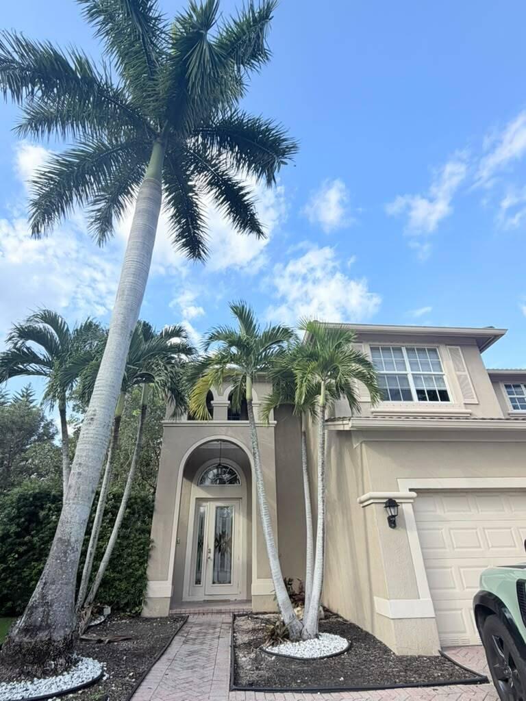 4251 E SENECA Avenue, Weston FL 33332 photo 2