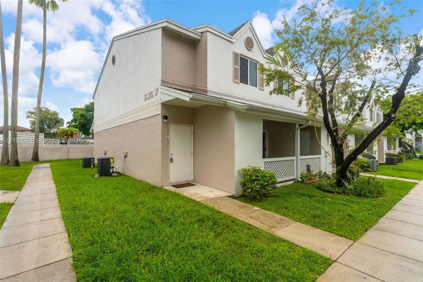 17455 NW 67th Ct # 17, Hialeah FL 33015 photo 2
