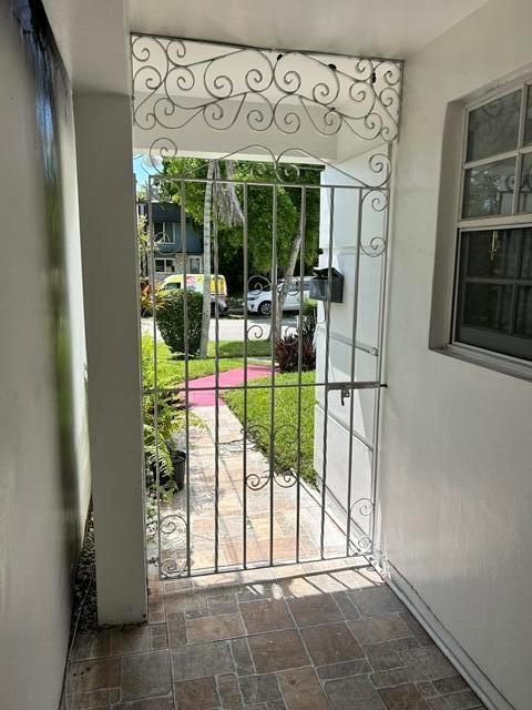 1755 NE 142ND Street, North Miami FL 33181 photo 3