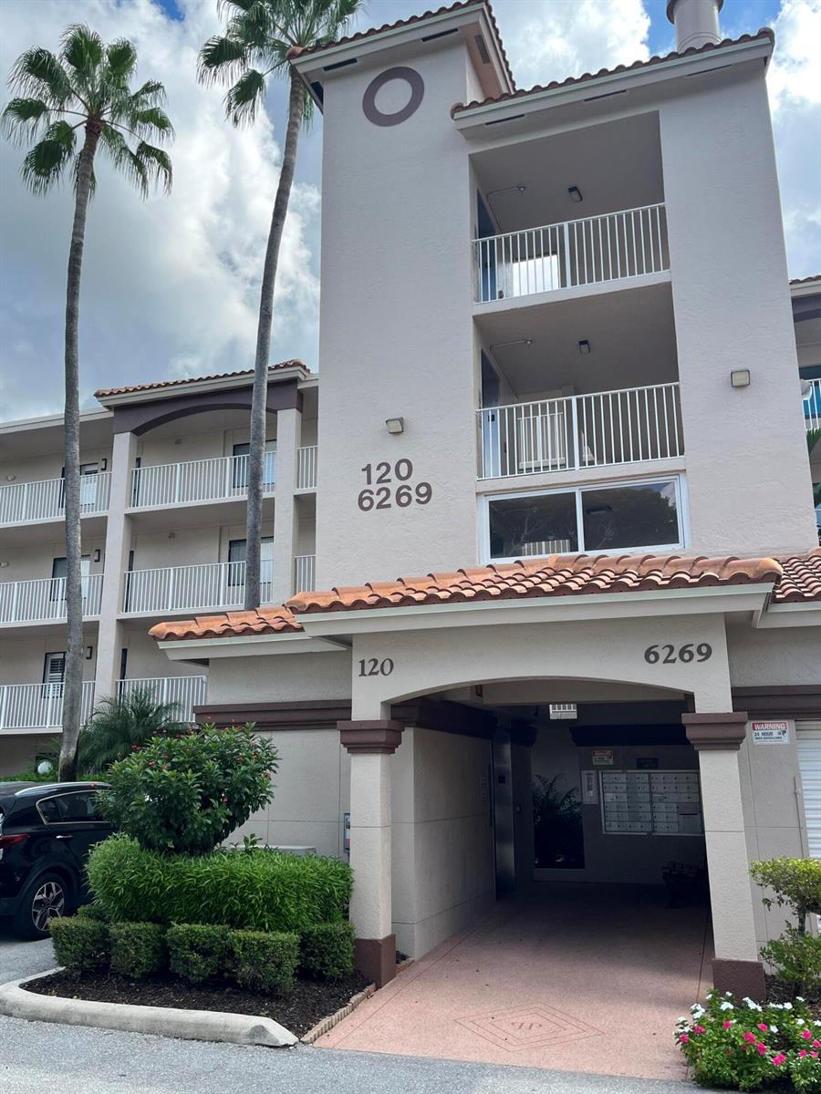 6269 Pointe Regal Circle # 305, Delray Beach FL 33484 photo 5