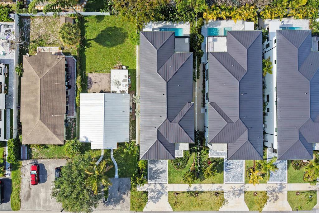 237 NE 11th Street, Delray Beach FL 33444 photo 5