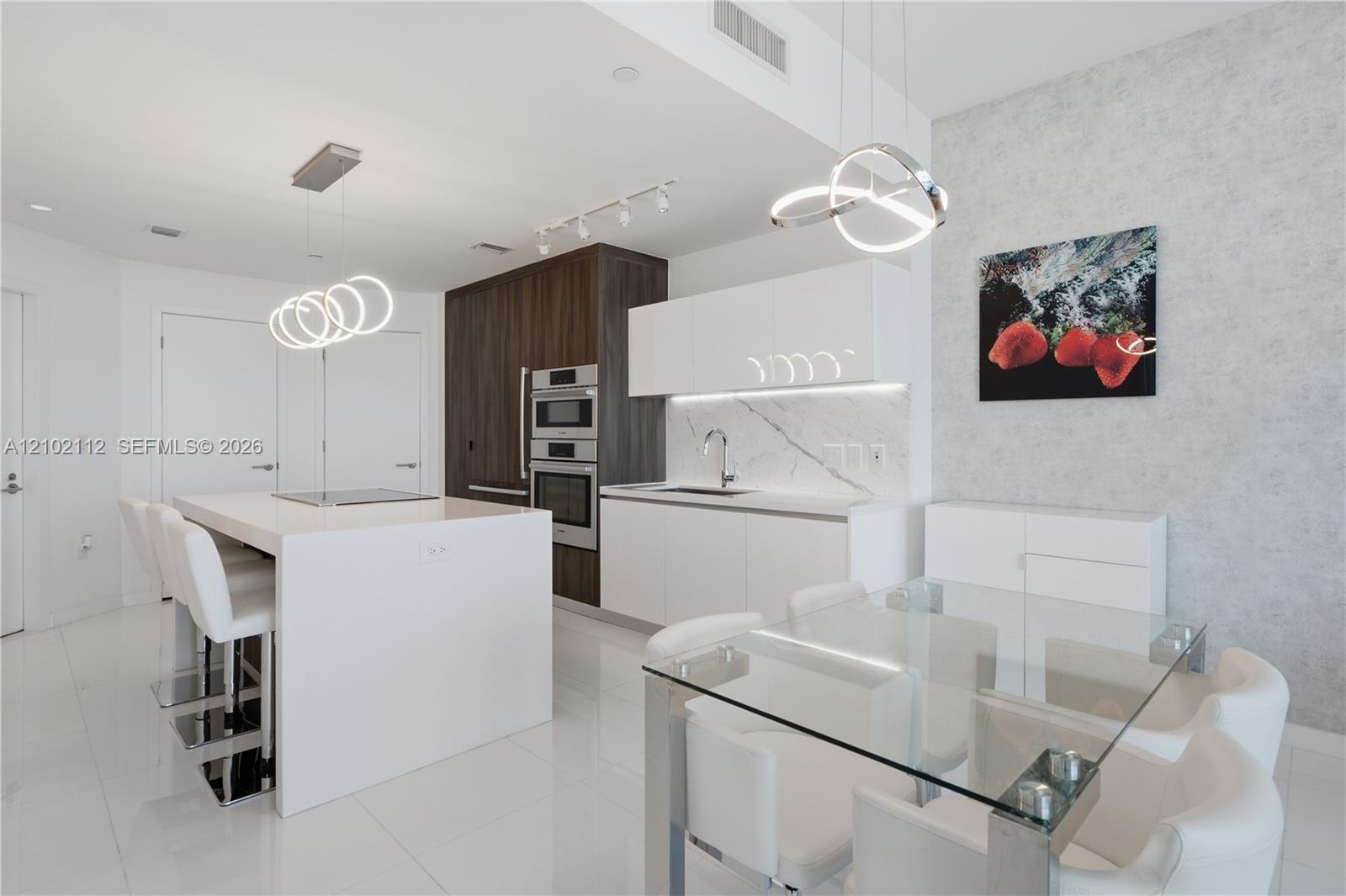 851 NE 1st Ave # 3906, Miami FL 33132 photo 5