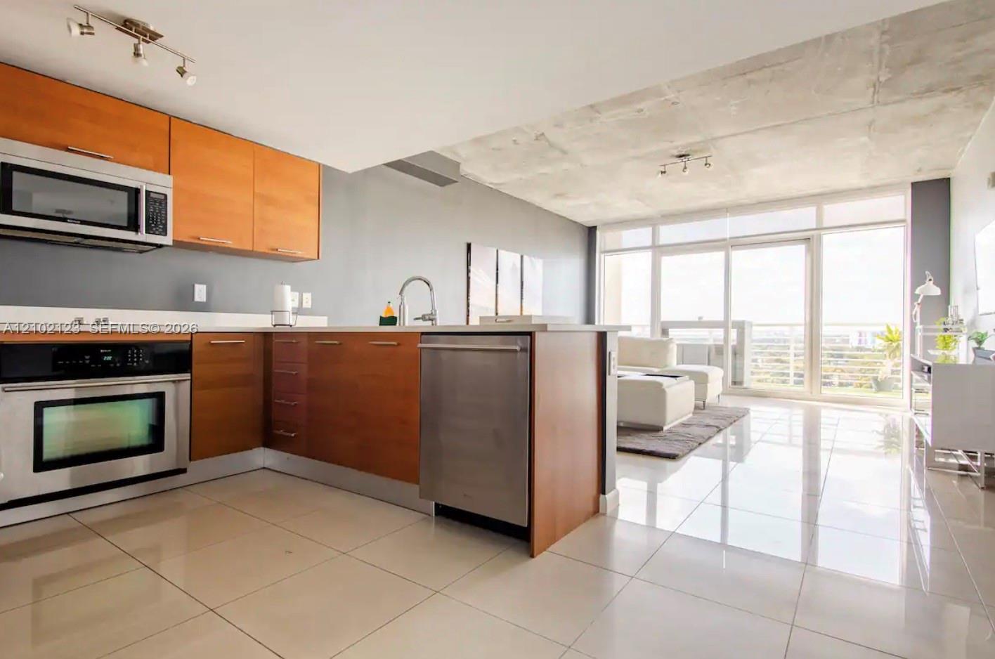 3250 NE 1st Ave # 1108, Miami FL 33137 photo 5