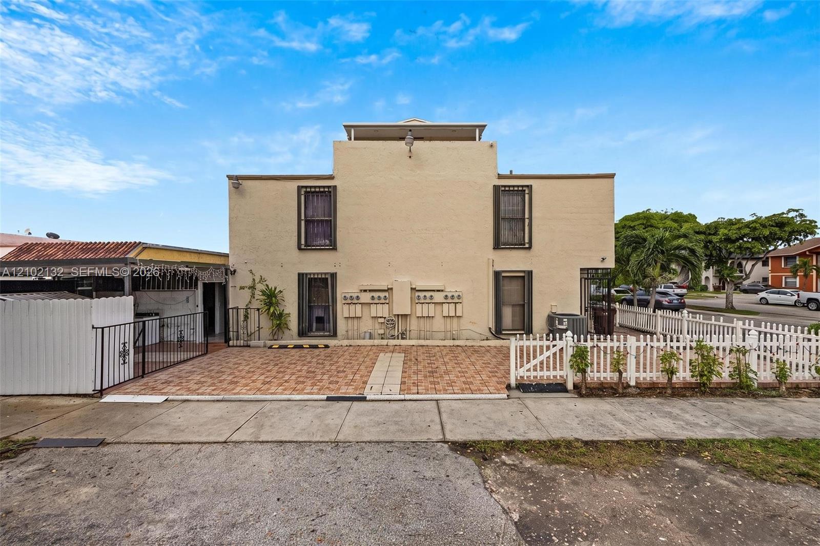 1746 W 58th St # 1746, Hialeah FL 33012 photo 3