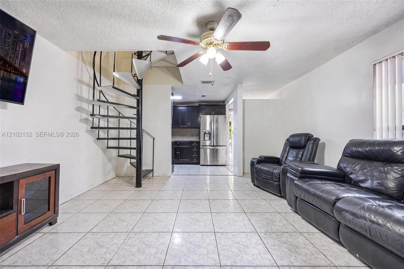 1746 W 58th St # 1746, Hialeah FL 33012 photo 4