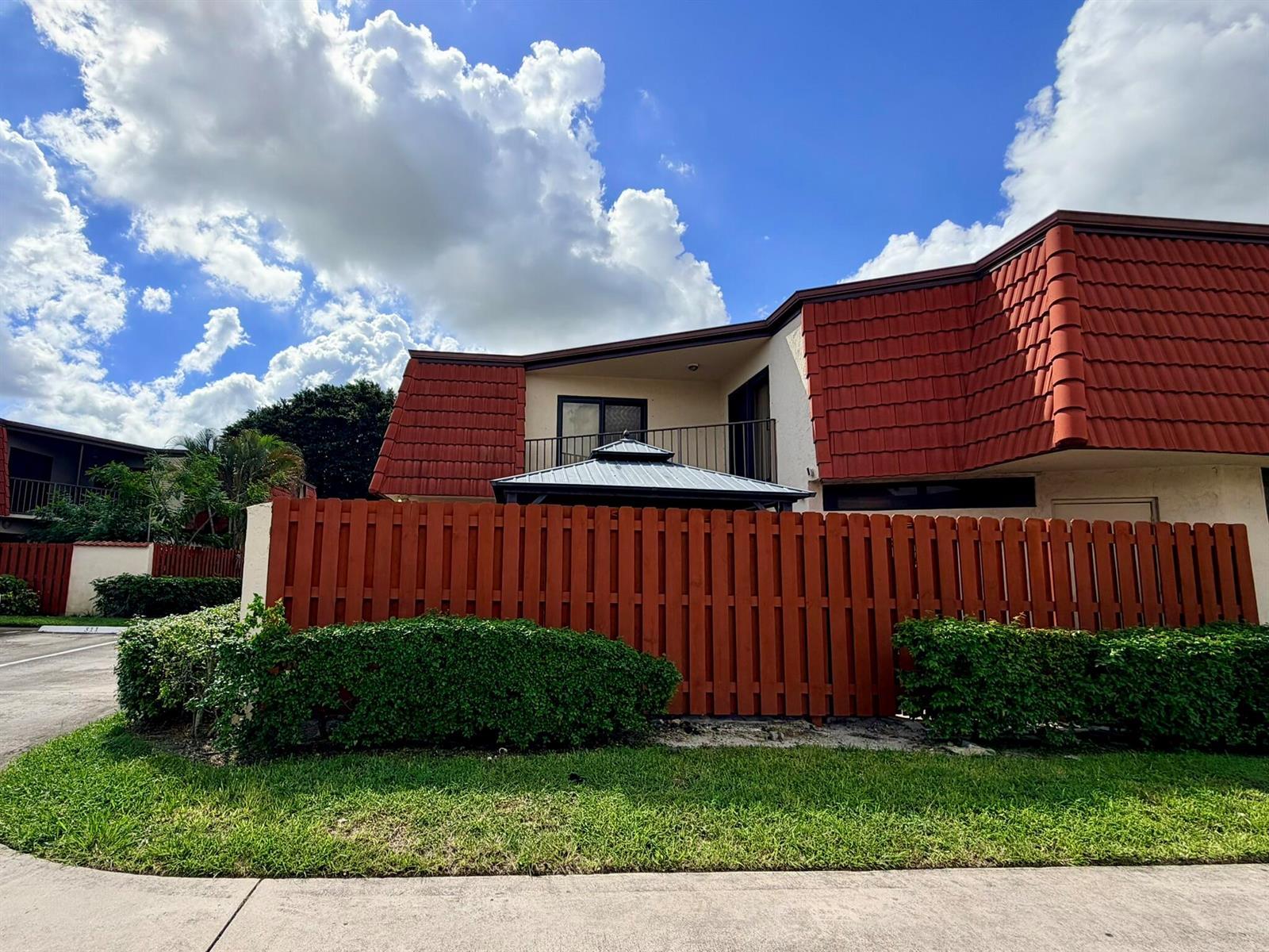 3870 VICTORIA Drive, West Palm Beach FL 33406 photo 4