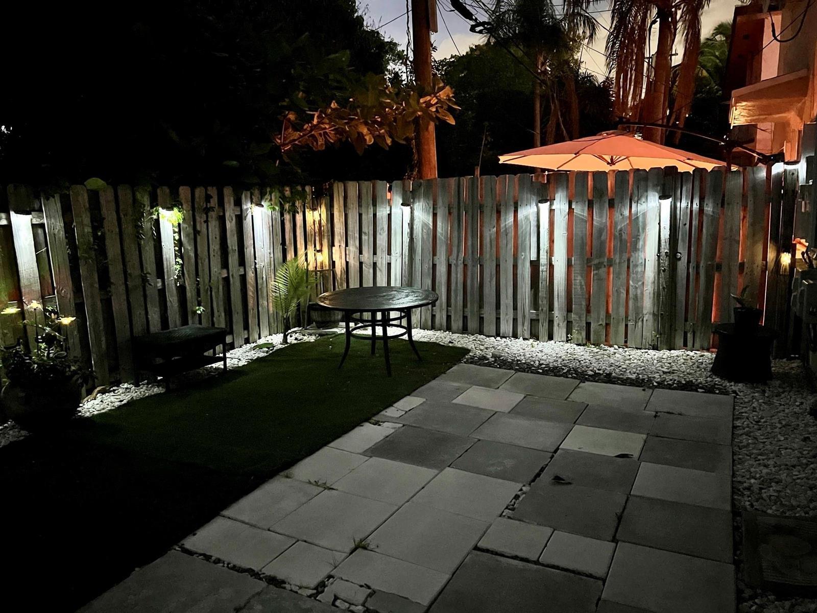 1121 N ANDREWS Avenue, Fort Lauderdale FL 33311 photo 2